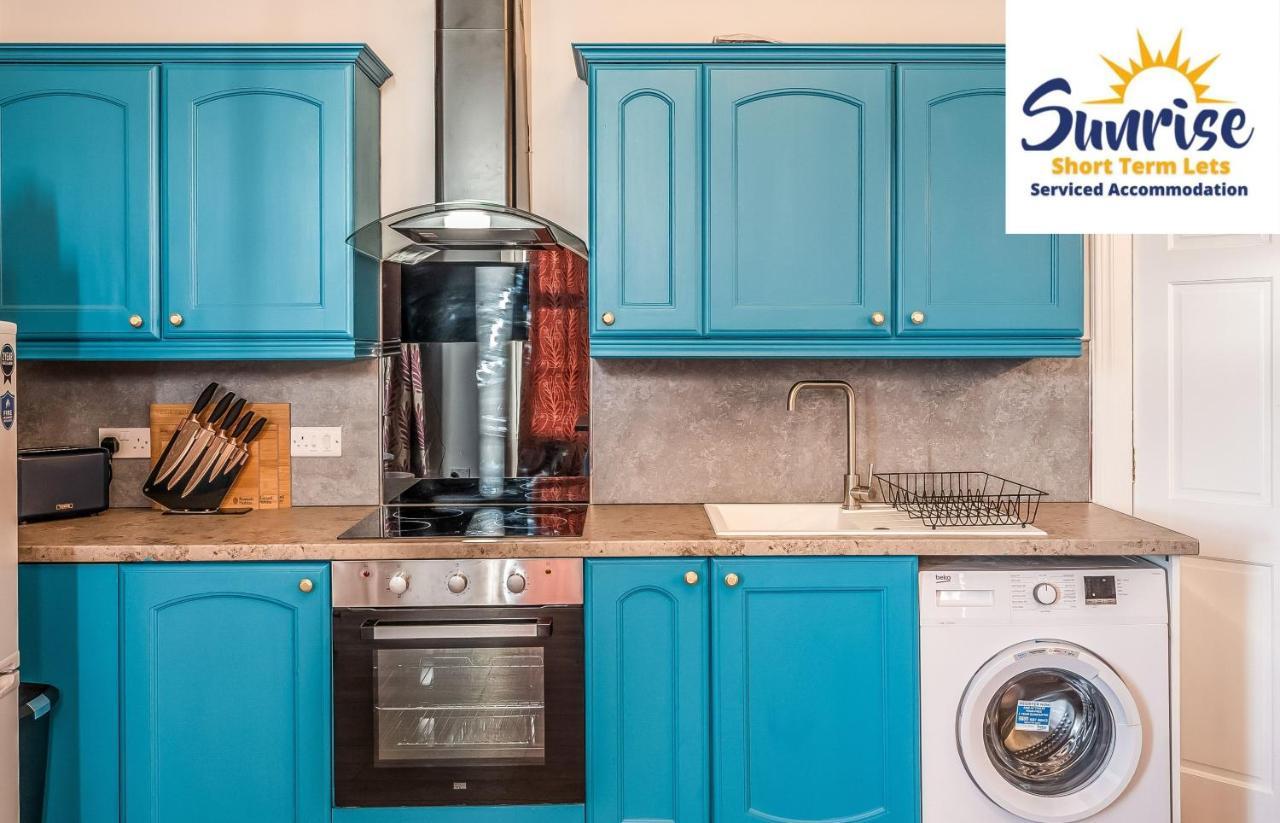 Presidential Apartment, Family Home, Luxury Bedrooms, 2 Rooms, 1 King Bed, 2 Single Beds, Free Wifi, Free Parking, Tourists, Business Travelers, Relocation, Beautiful River Views, - Long Stays, Invoice And Reduced Price Are Only Via Sunrise Short Let Dundee Exteriér fotografie