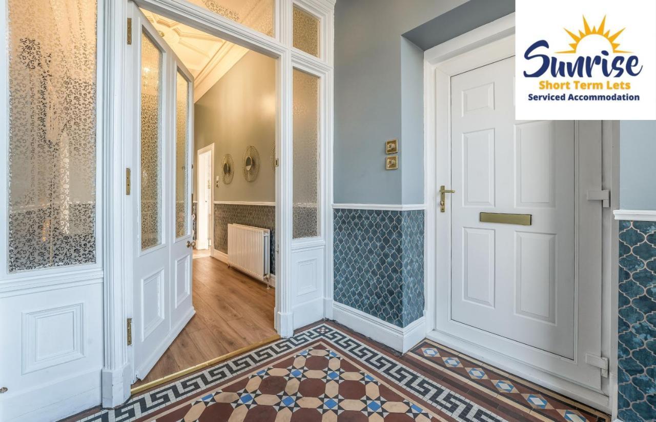 Presidential Apartment, Family Home, Luxury Bedrooms, 2 Rooms, 1 King Bed, 2 Single Beds, Free Wifi, Free Parking, Tourists, Business Travelers, Relocation, Beautiful River Views, - Long Stays, Invoice And Reduced Price Are Only Via Sunrise Short Let Dundee Exteriér fotografie