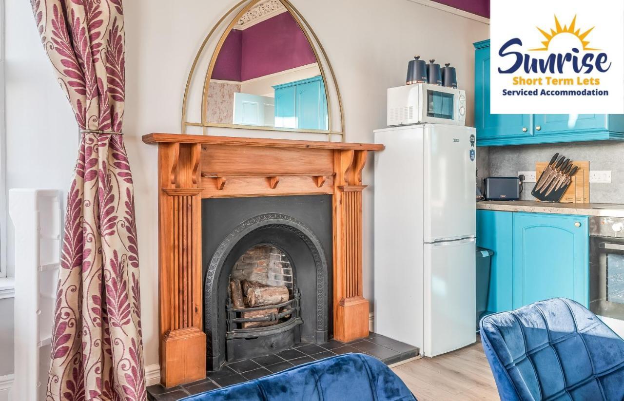 Presidential Apartment, Family Home, Luxury Bedrooms, 2 Rooms, 1 King Bed, 2 Single Beds, Free Wifi, Free Parking, Tourists, Business Travelers, Relocation, Beautiful River Views, - Long Stays, Invoice And Reduced Price Are Only Via Sunrise Short Let Dundee Exteriér fotografie