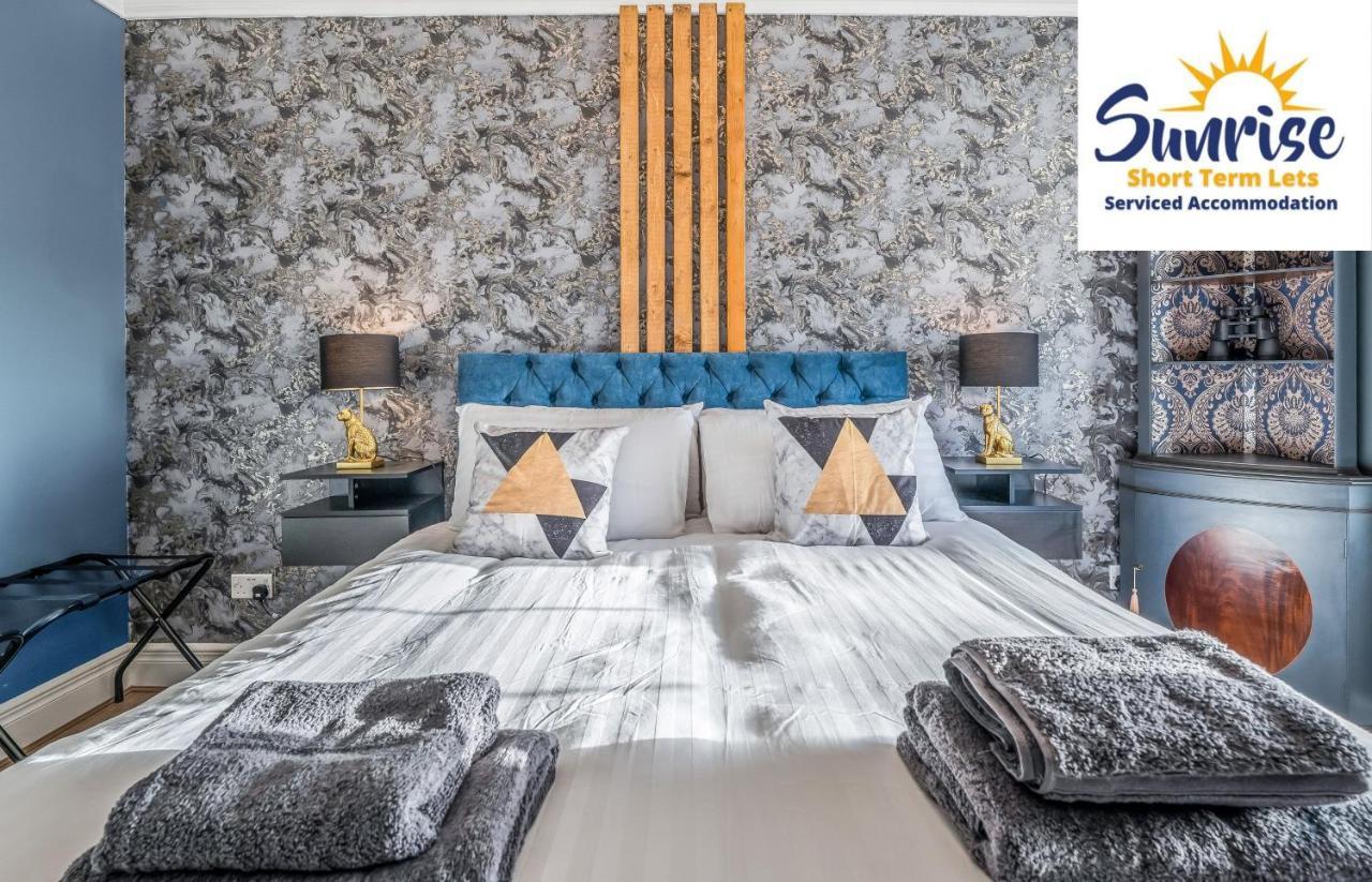Presidential Apartment, Family Home, Luxury Bedrooms, 2 Rooms, 1 King Bed, 2 Single Beds, Free Wifi, Free Parking, Tourists, Business Travelers, Relocation, Beautiful River Views, - Long Stays, Invoice And Reduced Price Are Only Via Sunrise Short Let Dundee Exteriér fotografie